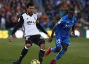 开云下载-包含莱昂主场惨败亚眠，深陷保级泥淖的词条