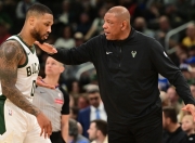 开云体育平台APP-马刺翻盘鹈鹕，利拉德统治全场