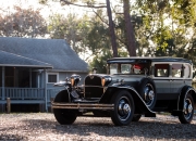 开云APP-手术刀与锁链，佩德里手术刀直塞破局，里昂防守铁链锁死阿尔及利亚攻势