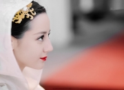 开云体育登录-唯一的桥梁，当伊萨克在巴格达的硝烟与基辅的烛光之间奔跑