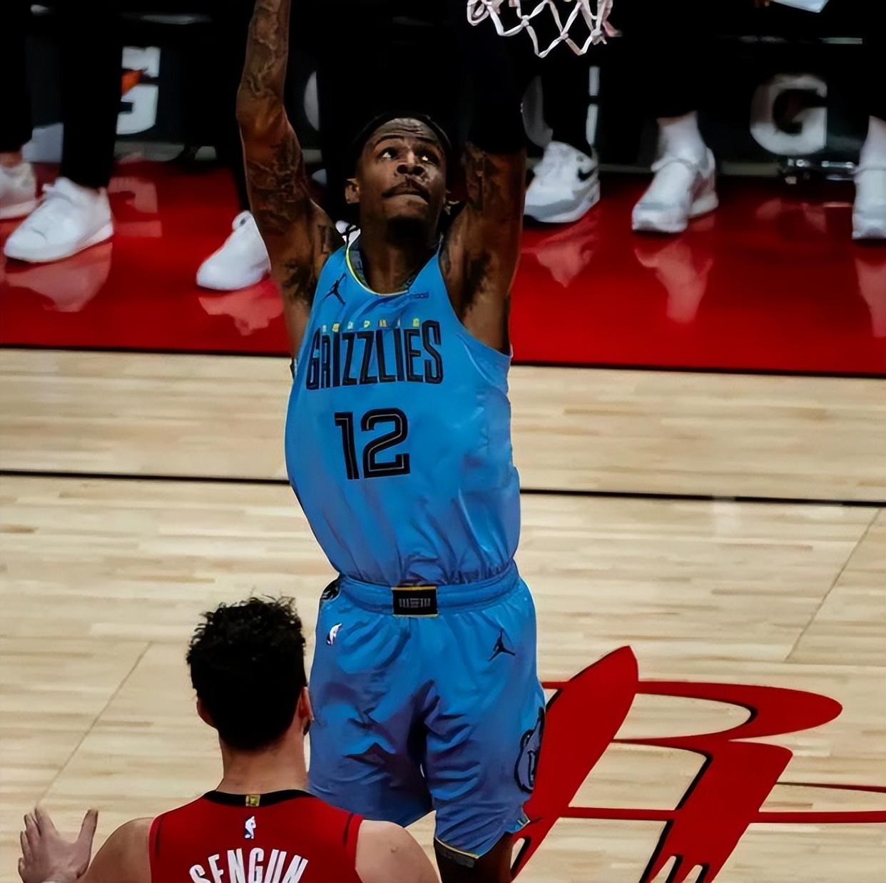 火箭遭遇三连败，保罗状态下滑的简单介绍