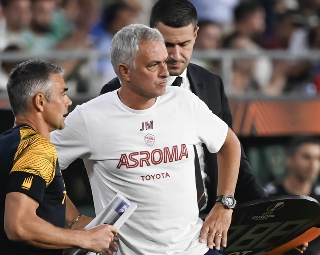 关于桑普多利亚主场-小胜克罗托内，保持不败的信息