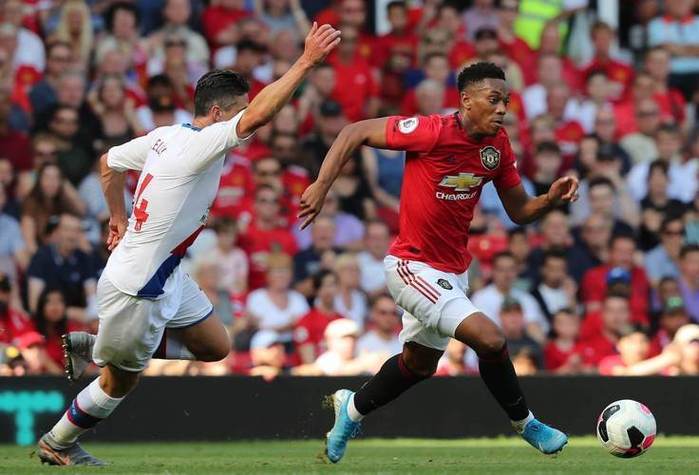 关于水晶宫战平对手，保级位置继续稳固的信息