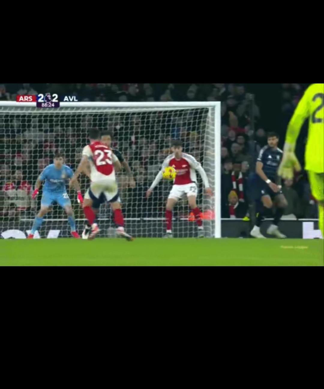 包含阿斯顿维拉主场力挫对手，豪取三分的词条