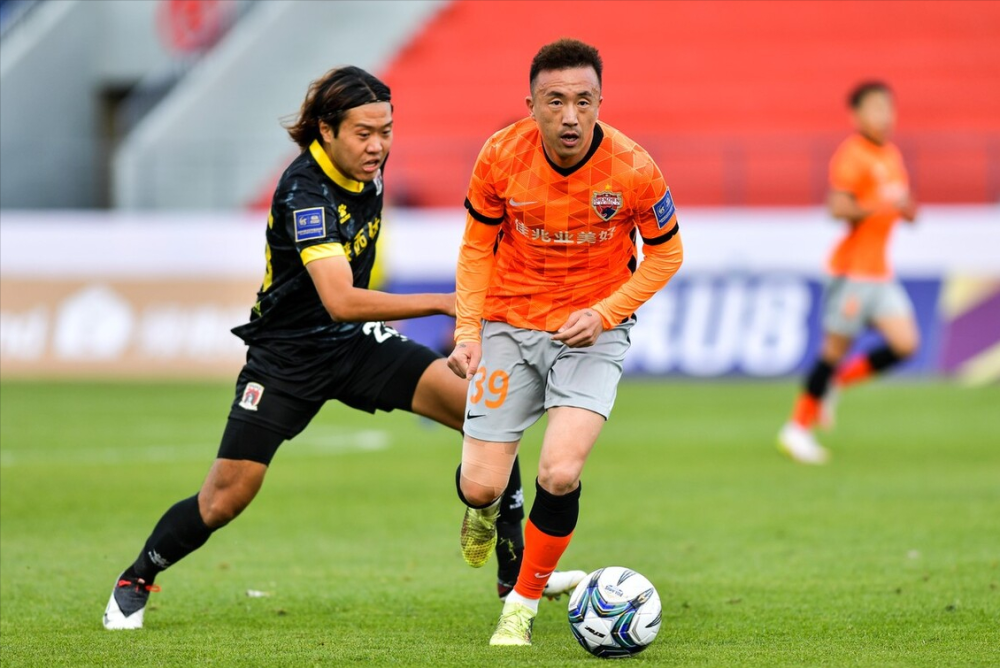 吉林队翻盘广州队，王哲林状态火热