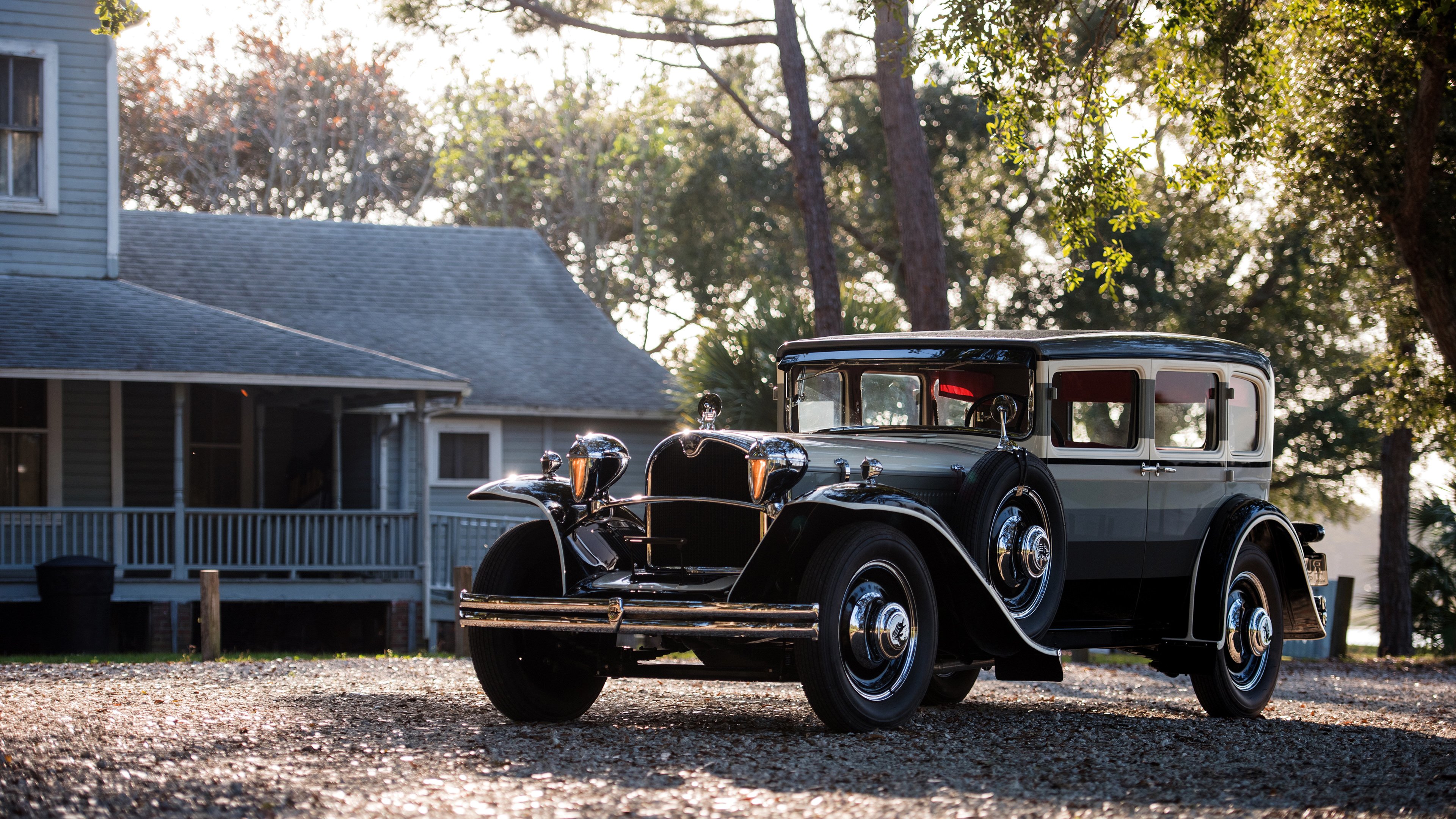 手术刀与锁链,佩德里手术刀直塞破局,里昂防守铁链锁死阿尔及利亚攻势