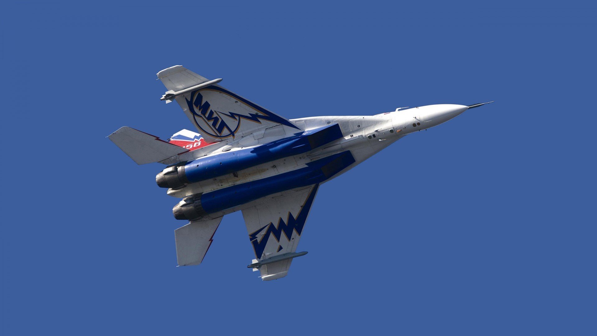 绝境独舞,马丁内利个人秀导演巴萨压哨逆转