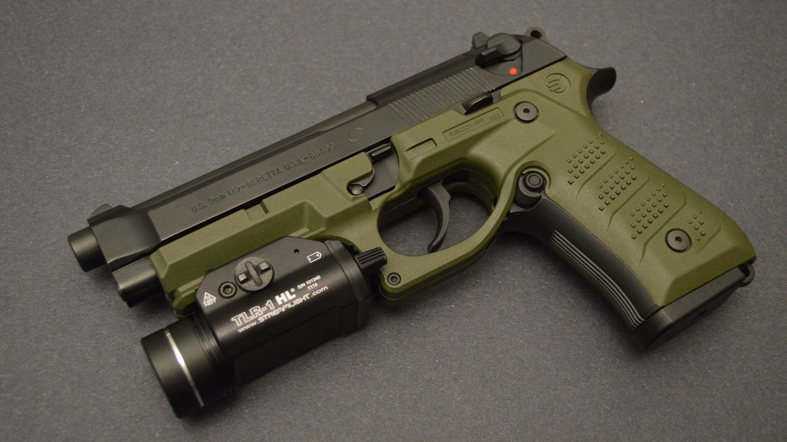 于无声处听惊雷,德文·布克的硬仗美学